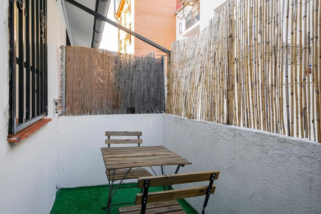 מדריד Bonito Estudio Con Terraza מראה חיצוני תמונה